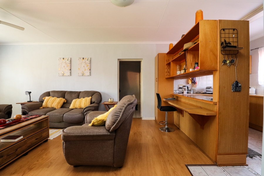 2 Bedroom Property for Sale in Flamwood North West